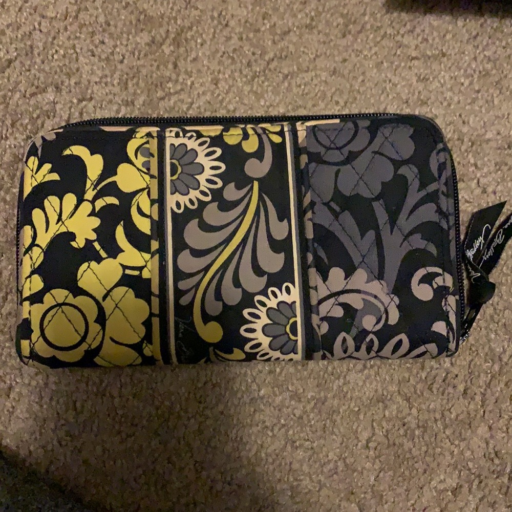Vera Bradley wallet